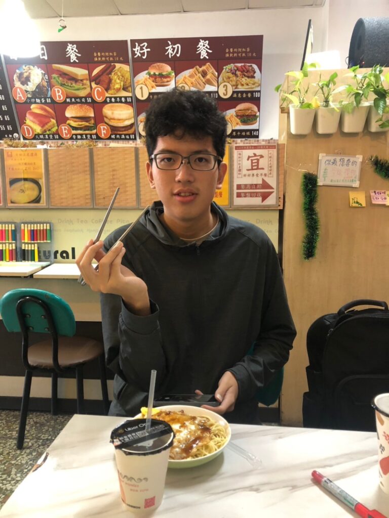 台湾見学　台湾受験ゼミナール沖縄校　中国語